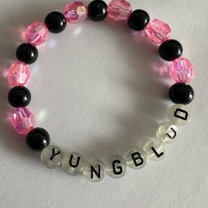 YUNGBLUD glow in the dark beaded bracelet